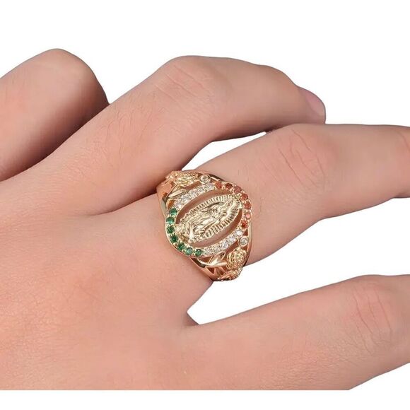 Lady of Guadalupe Virgin Mary With Round Cut Cubic Zirconia Ring size 9 - Picture 2 of 9